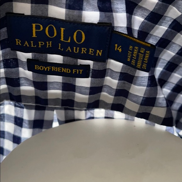 Button up - Picture 4 of 4